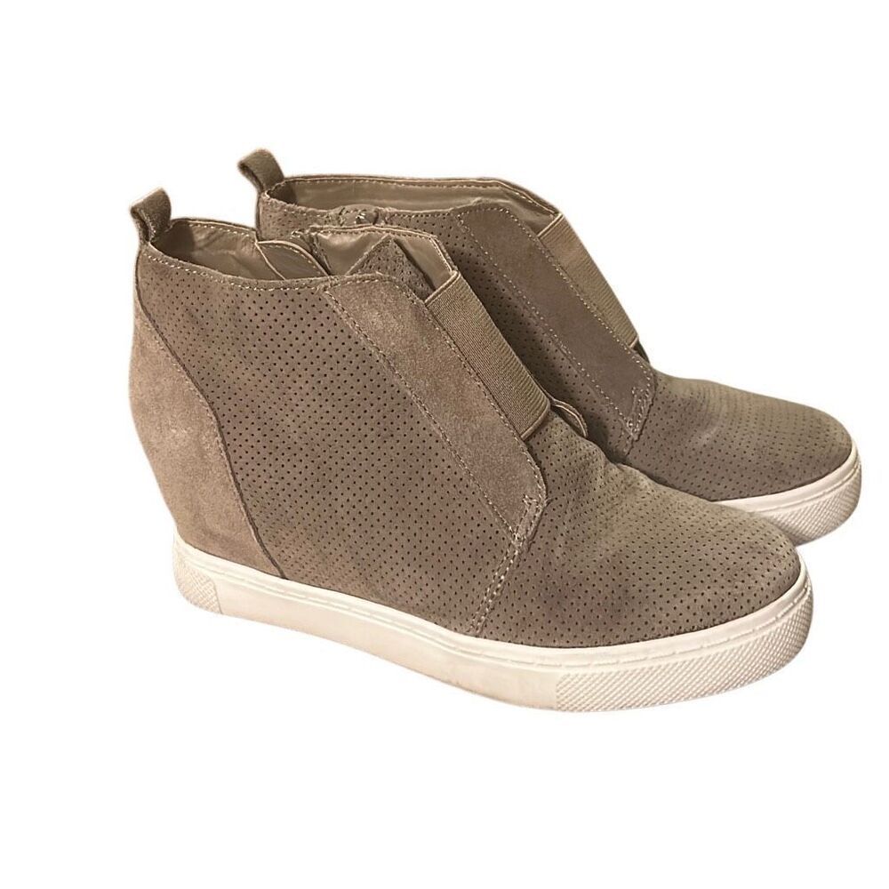 Steve Madden FLAVY Women’s Taupe Suede Leather Wedge Sneakers size 6.5